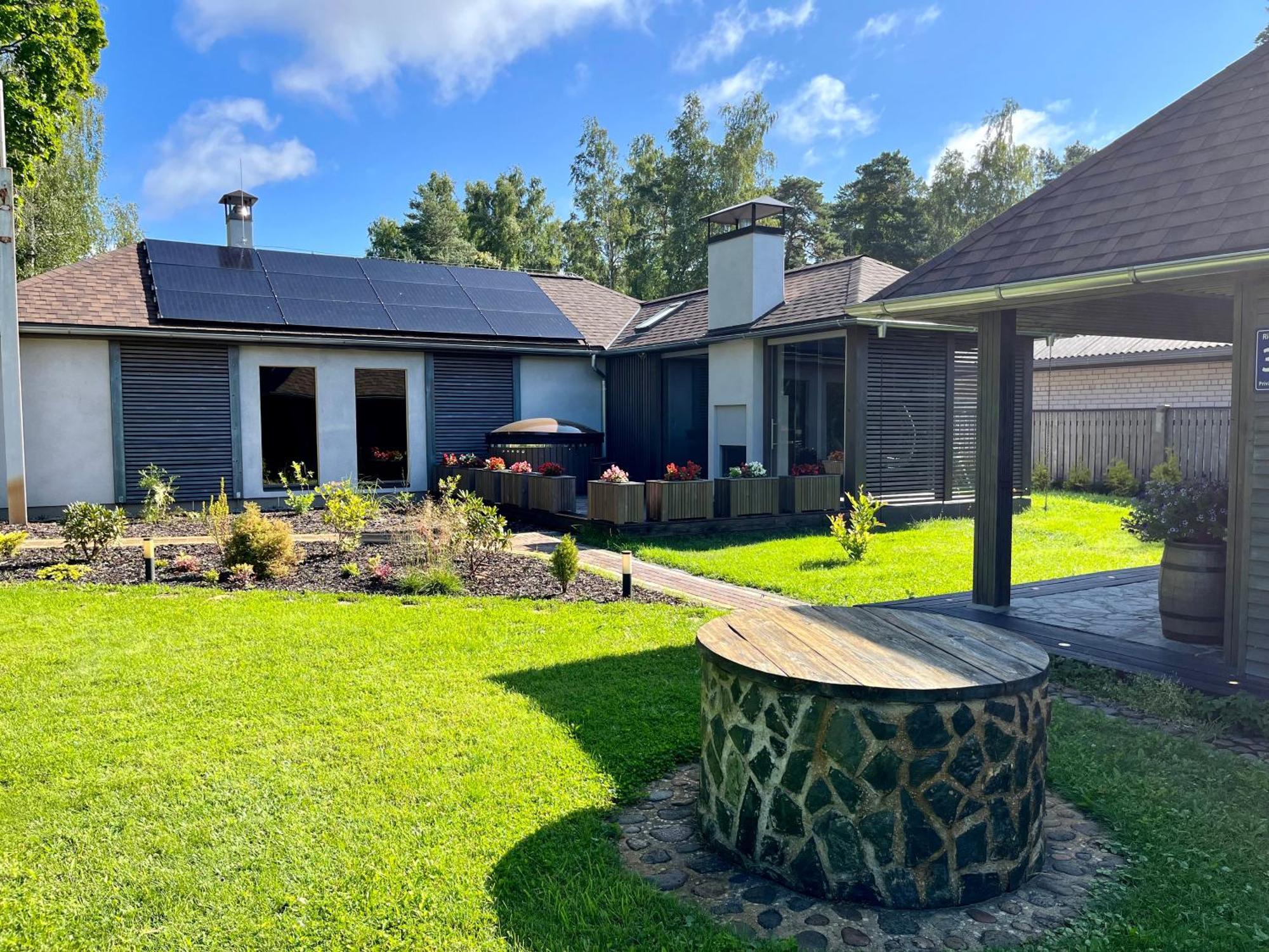 Clockhouse Cottage Saulkrasti Bagian luar foto